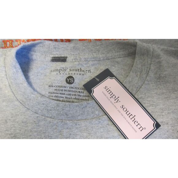 NWT SIMPLY SOUTHERN GIRLS GRAY NUTCRACKER Y'ALL ARE NUTS BLING TEE SMALL 6-8 - Picture 3 of 4